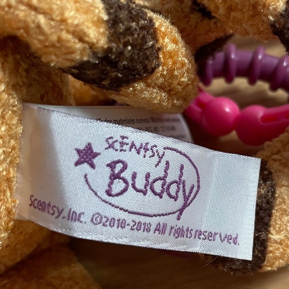 Scentsy Buddy Disney Tigger Sidekick w Teether Scented Baby Plush Lovey 13” - Picture 8 of 15